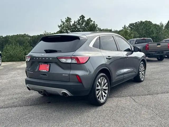 2022 Ford Escape Titanium