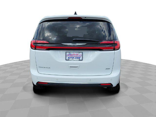 2023 Chrysler Pacifica Touring L AWD