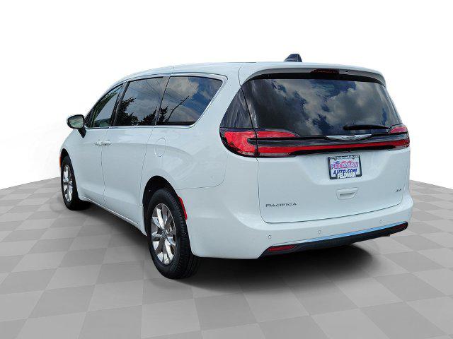 2023 Chrysler Pacifica Touring L AWD