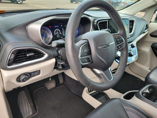 2023 Chrysler Pacifica Touring L AWD