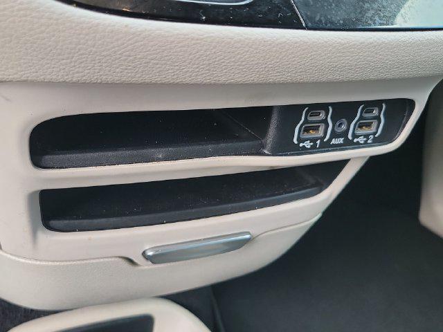 2023 Chrysler Pacifica Touring L AWD