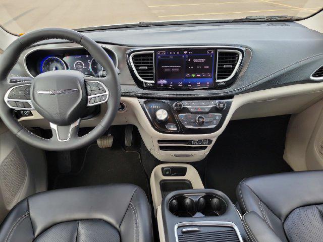 2023 Chrysler Pacifica Touring L AWD