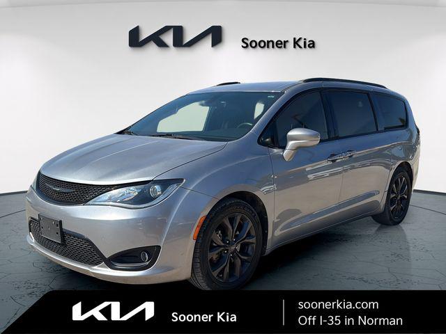 2019 Chrysler Pacifica Touring L for sale in Norman, OK