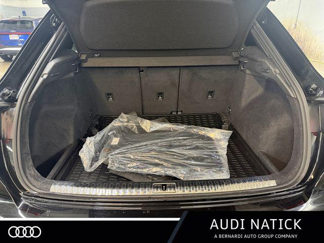 2023 Audi Q3 Premium 45 TFSI S line quattro Tiptronic