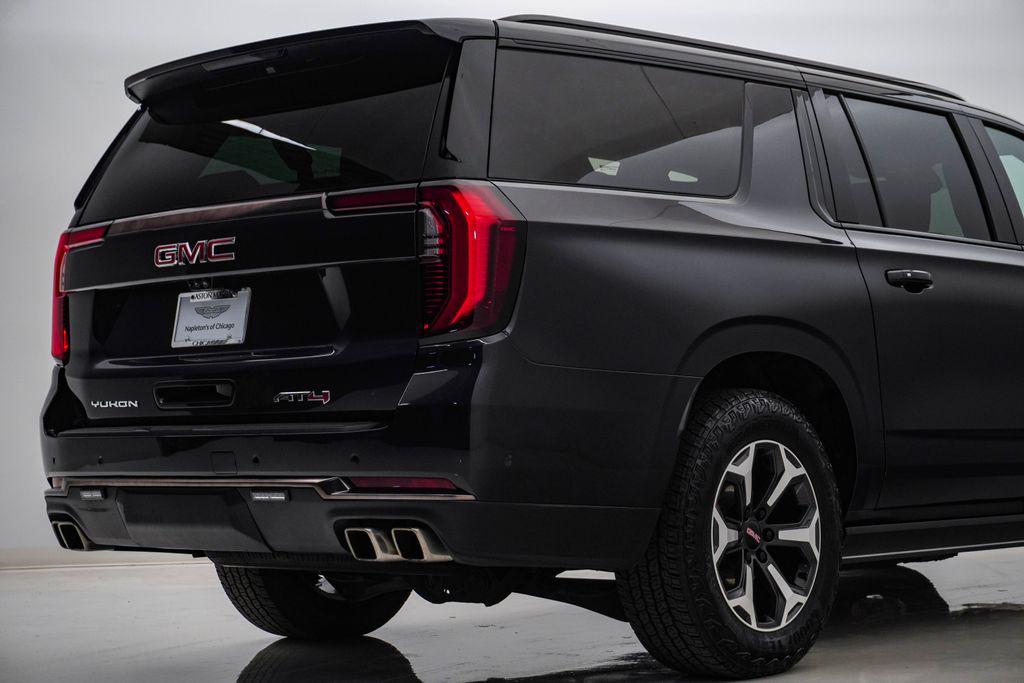 2025 GMC Yukon XL AT4 Ultimate - Photo 12