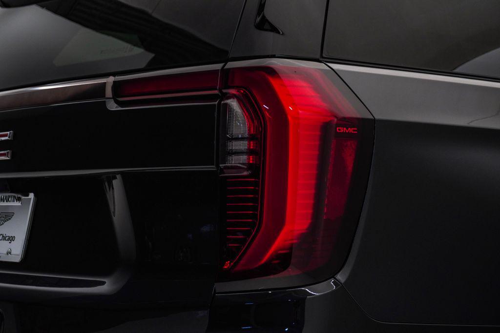 2025 GMC Yukon XL AT4 Ultimate - Photo 13