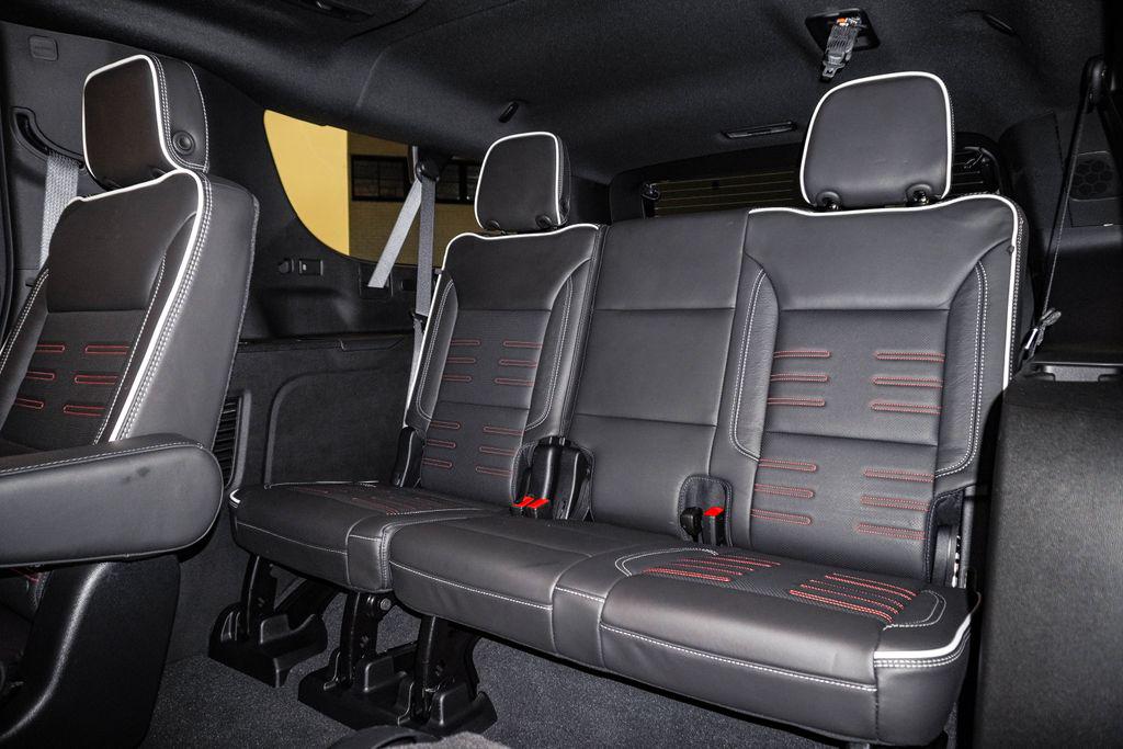 2025 GMC Yukon XL AT4 Ultimate - Photo 21