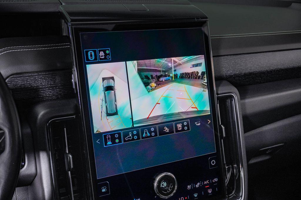 2025 GMC Yukon XL AT4 Ultimate - Photo 30