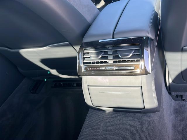 2027 Audi A8 55 TFSI quattro Tiptronic