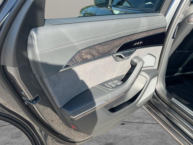 2027 Audi A8 55 TFSI quattro Tiptronic