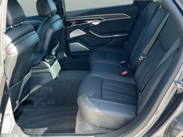 2027 Audi A8 55 TFSI quattro Tiptronic