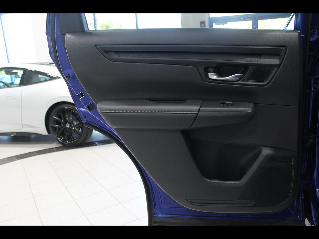 2024 Honda CR-V Sport-L - Photo 18