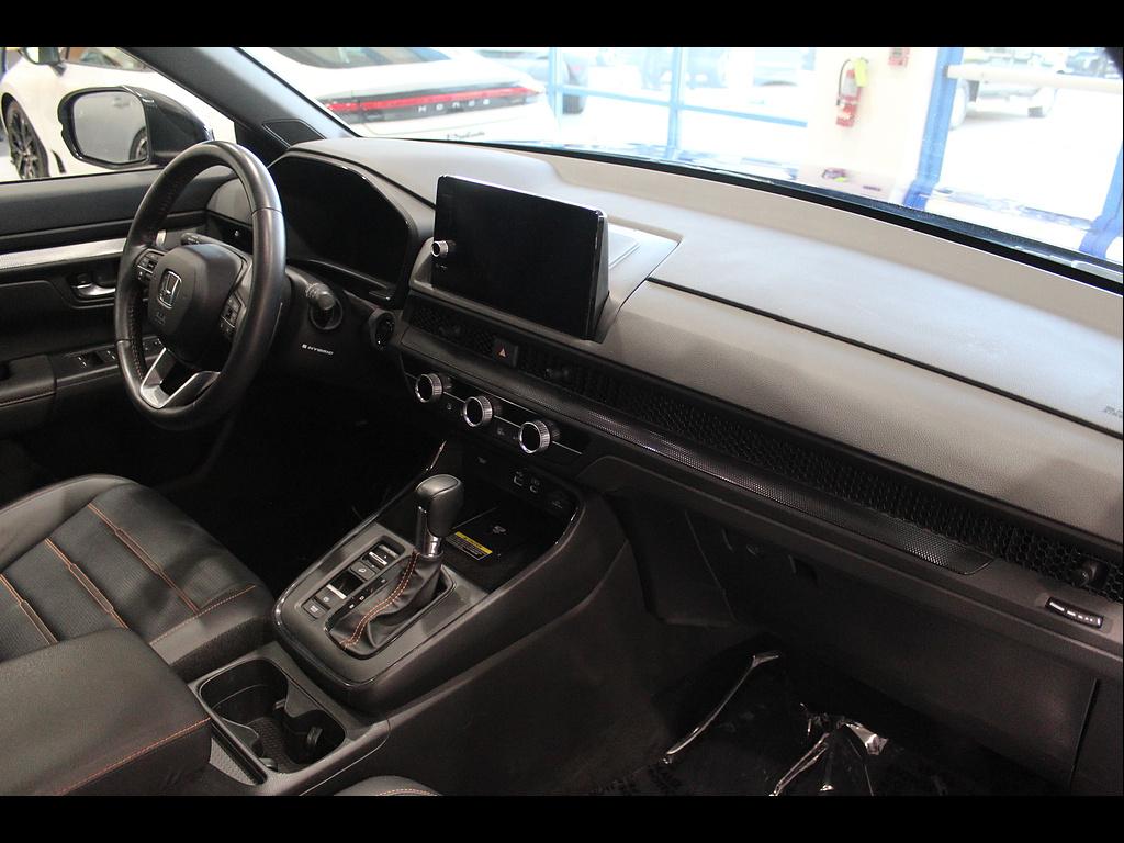2024 Honda CR-V Sport-L - Photo 23