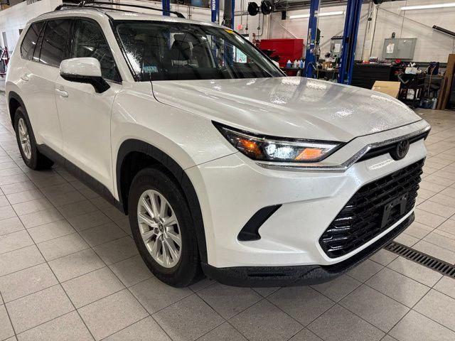 2024 Toyota Grand Highlander XLE for sale in Fitchburg, MA