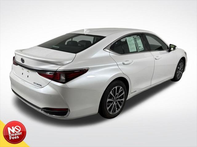 2022 Lexus ES 300h 300h