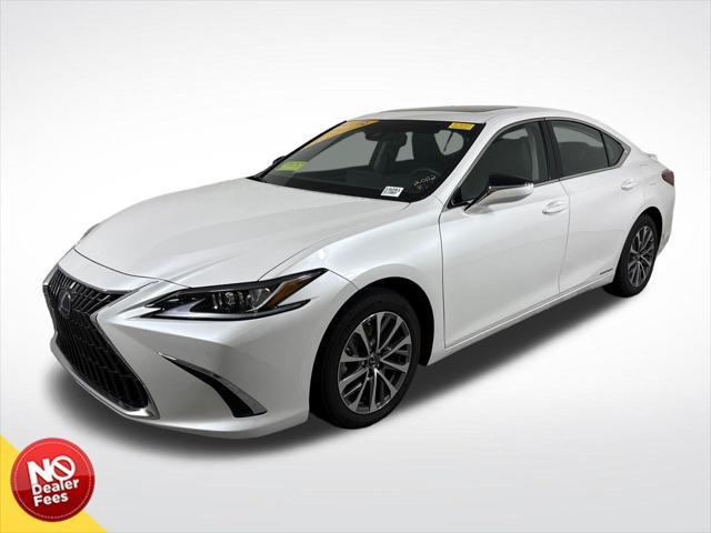 2022 Lexus ES 300h 300h