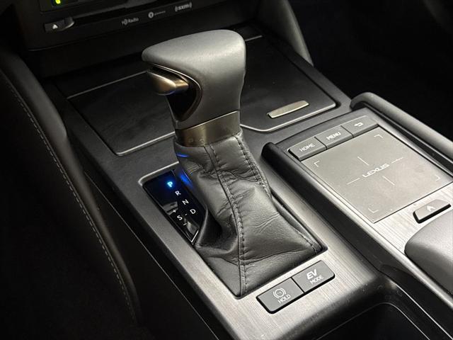 2022 Lexus ES 300h 300h