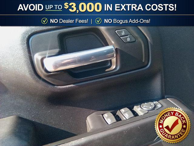 Used 2020 Chevrolet Silverado 1500 4WD Crew Cab Short Bed Custom For Sale in Muscle Shoals, AL