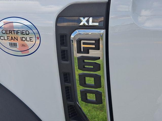 2026 Ford 600 XL