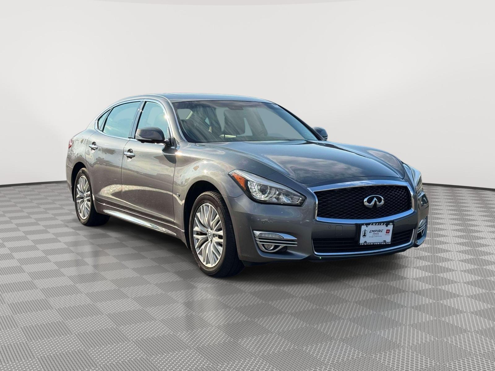  2016 INFINITI Q70L 3.7 AWD   