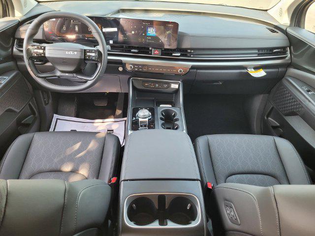 2027 Kia Carnival EX