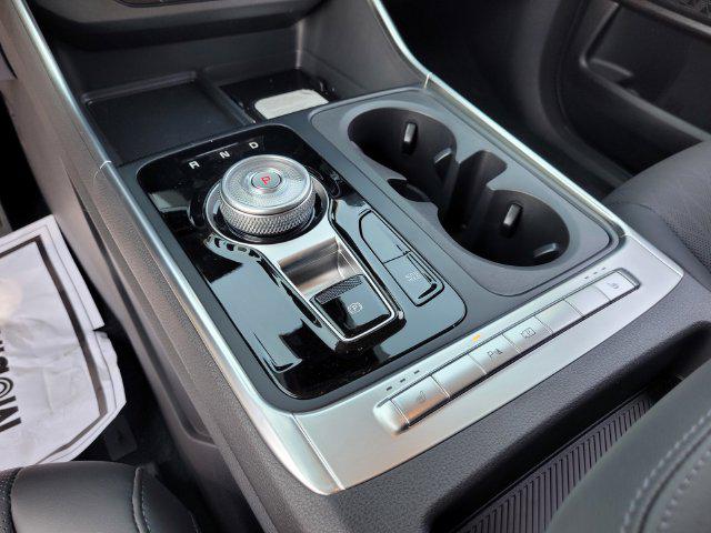 2027 Kia Carnival EX