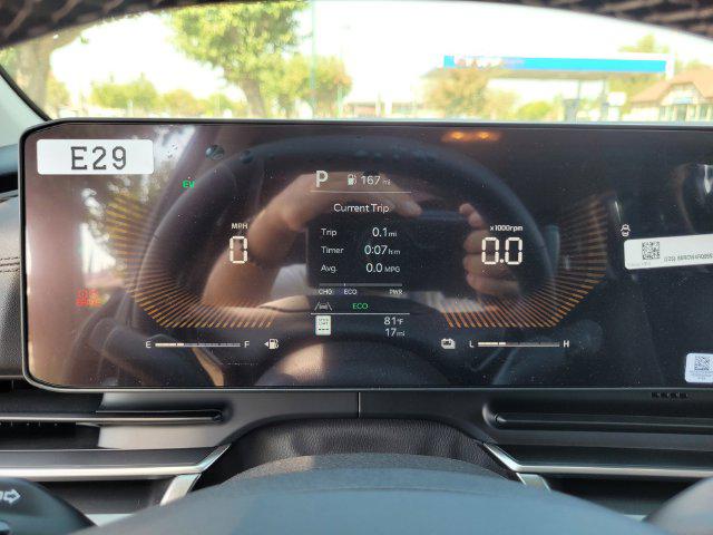 2027 Kia Carnival EX