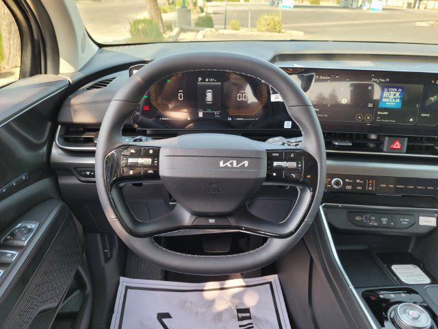2027 Kia Carnival EX