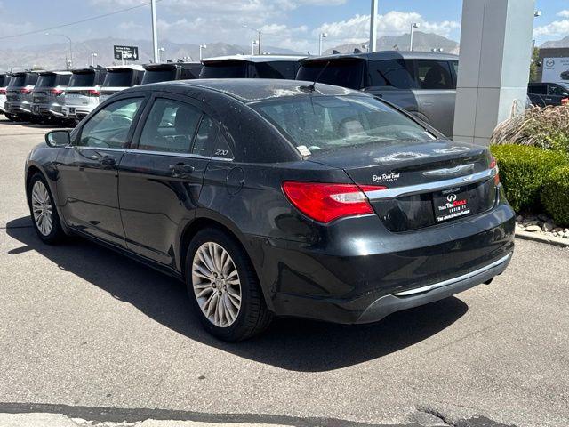 2012 Chrysler 200 LX