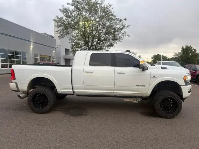 2023 Ram 3500 Limited Longhorn Mega Cab 4x4 64 Box