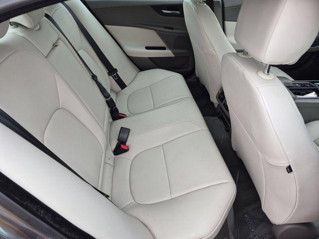 2018 Jaguar XE 25t Premium