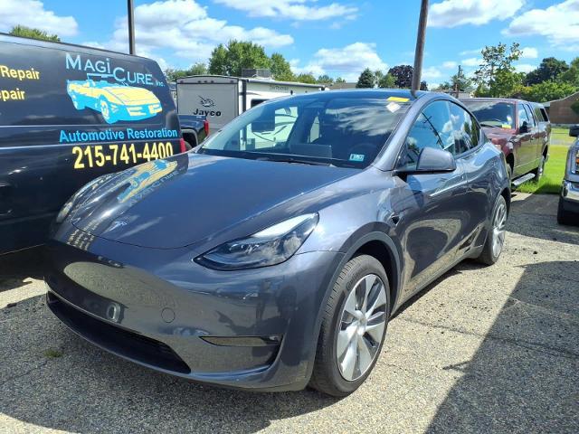 2023 Tesla Model Y RWD