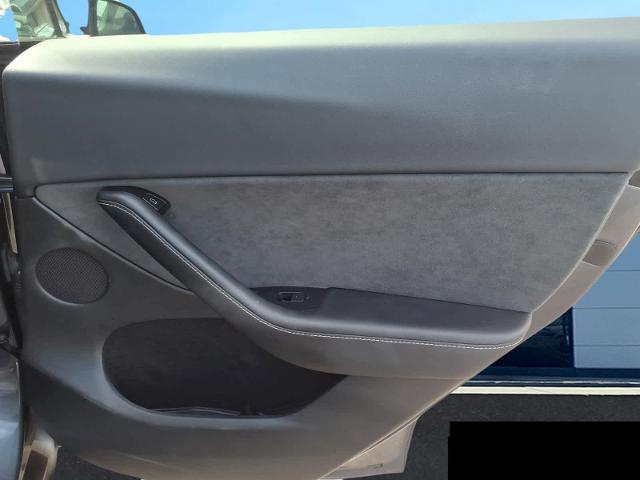 2023 Tesla Model Y RWD