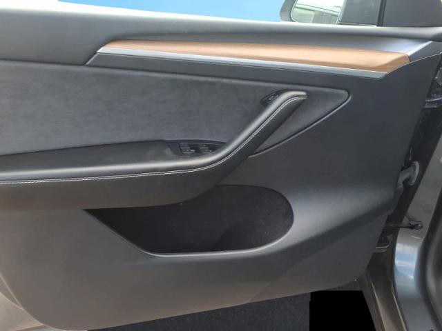 2023 Tesla Model Y RWD