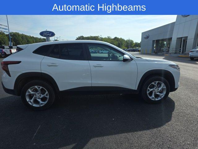 2025 Chevrolet Trax FWD LS
