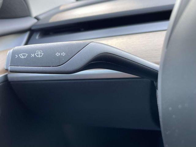 2021 Tesla Model 3 Standard Range Plus Rear-Wheel Drive