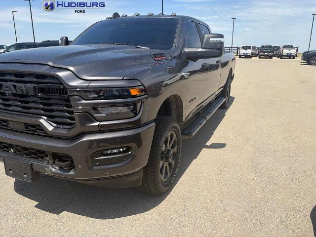 2025 Ram 3500 Big Horn Crew Cab 4x4 8 Box for sale in Wellston, OK