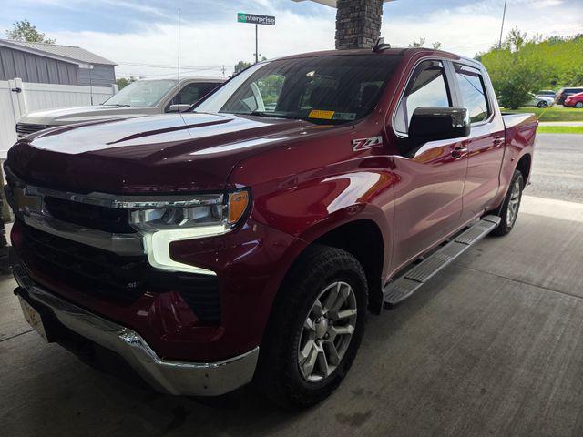 2023 Chevrolet Silverado 1500 4WD Crew Cab Standard Bed LT for sale in PLEASANT VLY, WV