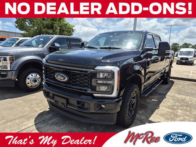 2023 Ford F-350 LARIAT for sale in Dickinson, TX
