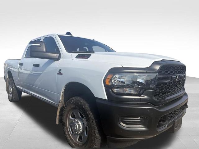 2024 Ram 3500 Tradesman Crew Cab 4x4 64 Box