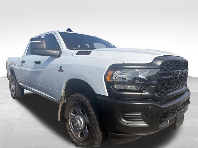 2024 Ram 3500 Tradesman Crew Cab 4x4 64 Box