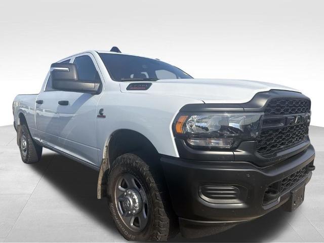 2024 Ram 3500 Tradesman Crew Cab 4x4 64 Box