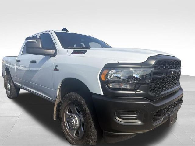2024 Ram 3500 Tradesman Crew Cab 4x4 64 Box