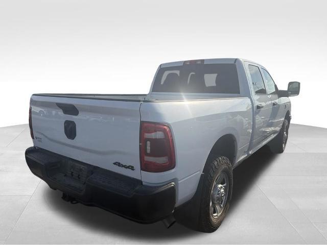 2024 Ram 3500 Tradesman Crew Cab 4x4 64 Box