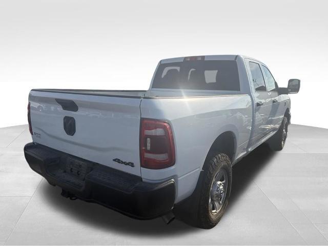 2024 Ram 3500 Tradesman Crew Cab 4x4 64 Box