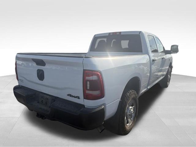 2024 Ram 3500 Tradesman Crew Cab 4x4 64 Box