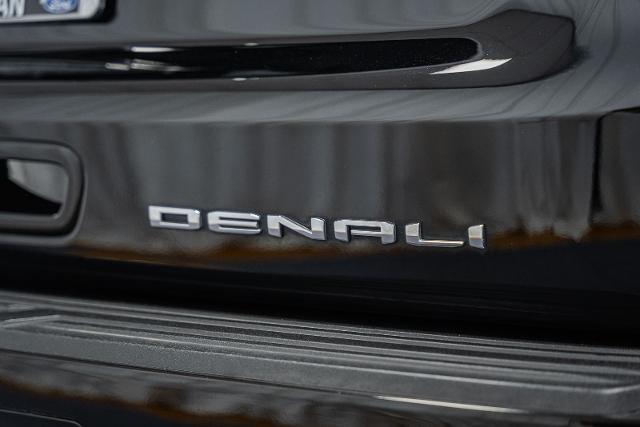 2021 GMC Yukon 4WD Denali