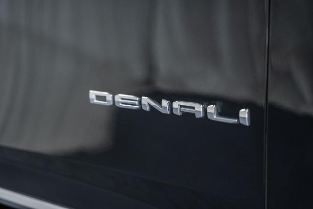 2021 GMC Yukon 4WD Denali