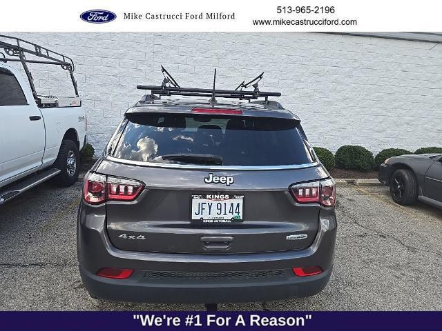 2022 Jeep Compass Latitude Lux 4x4