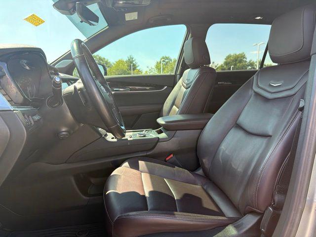 2023 Cadillac XT6 FWD Premium Luxury